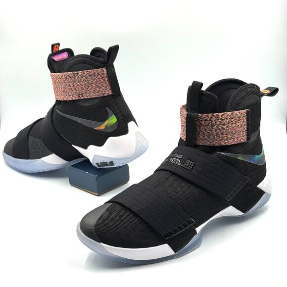 Nike LeBron Soldier 10 'Iridescent' - Picture 10 of 15
